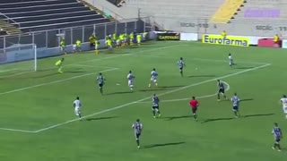 10 اشتباه خنده‌دار دروازه‌بانها