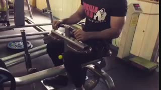 حرکت ساق پا نشسته