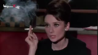 سکانس افشای دزدی ۲۵۰ هزار دلاری کمک به نیروهای فرانسوی در فیلم معما