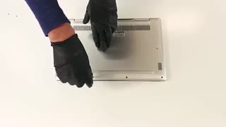 بازکردن باتری لپ تاپ Dell Inspiron 15 7580  باآموزش تصویری