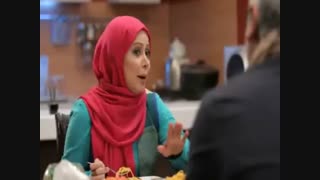 کلیپ بشدت خنده دار ماکارانی خوردن مهران مدیری(480P)