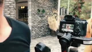 ساخت موزیک ویدیو | 09121943801 امیر علیپور | فیلمنامه، لوکیشن، عوامل حرفه ای سینمایی