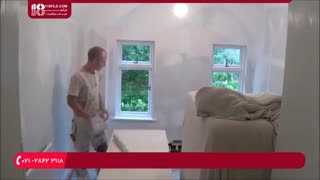 مراحل نصب کاغذ دیواری در قسمت پنجره اتاق