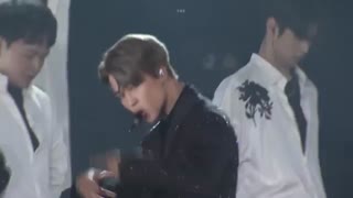 اجرای باشکوه Dionysus از  Speak Yourself  Final in Seoul_ BTS