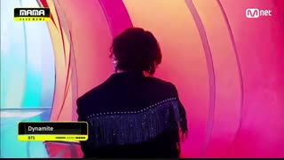 اجرای Dynamite در MAMA2020