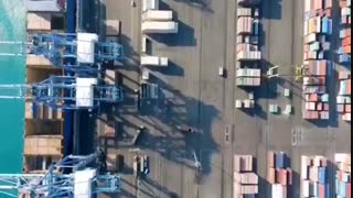 اینجا منطقه ویژه اقتصادی بندر شهیدرجایی دروازه طلایی اقتصاد ایران است