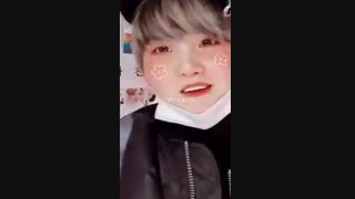 خلاقیت فندوم رو فدا @-@ خدایا این آرمی رو از ما نگیر @-@