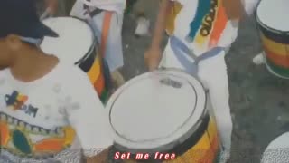 مایکل جکسون و توپاک شکور میکس آهنگ They don't care about us