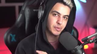 گند کاری های خنده دار ( آریا کئوکسر )