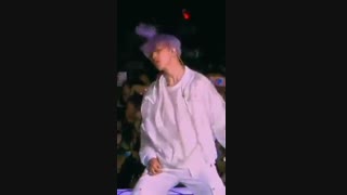 Pin di A BTS × ARMY♥︎♫︎♡