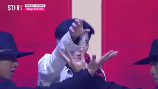 اجرای استیج آهنگ Accident از WOODZ