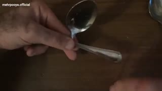 (آموزش۲ تا شعبده بازی خم کردن قاشق با ذهن (ساده و حرفه ای