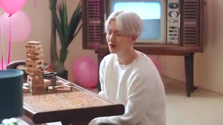 فیلم کوتاهی از بکهیونBAEKHYUN