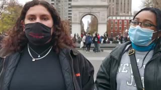 Jasmine Xenia (approached by beggar