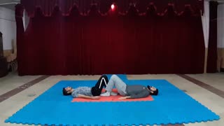 مدرسه شجره طیبه:درس"ورزش " سه پایه