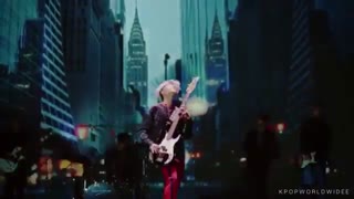 موزیک ویدیو love me or leave me از day6 (پیشنهادی)