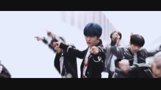 موزیک ویدیو BACK DOORاز STRAY KIDS