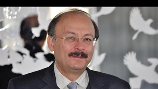 بیژن عبدالکریمی در برمودا؛ چاره‌ای جز گفتگو نداریم