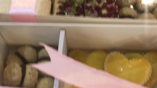 شیرینی های نوروز ۴۰۴